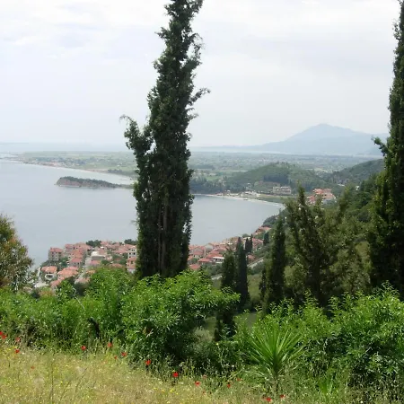 度假居 Quiet House For Vacations With Excellent View !!! *
