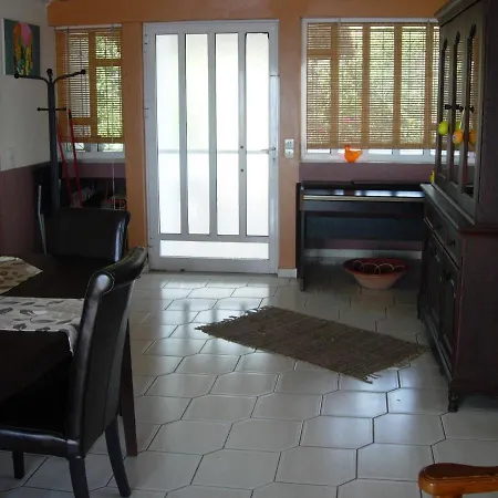 度假居 Quiet House For Vacations With Excellent View !!! *